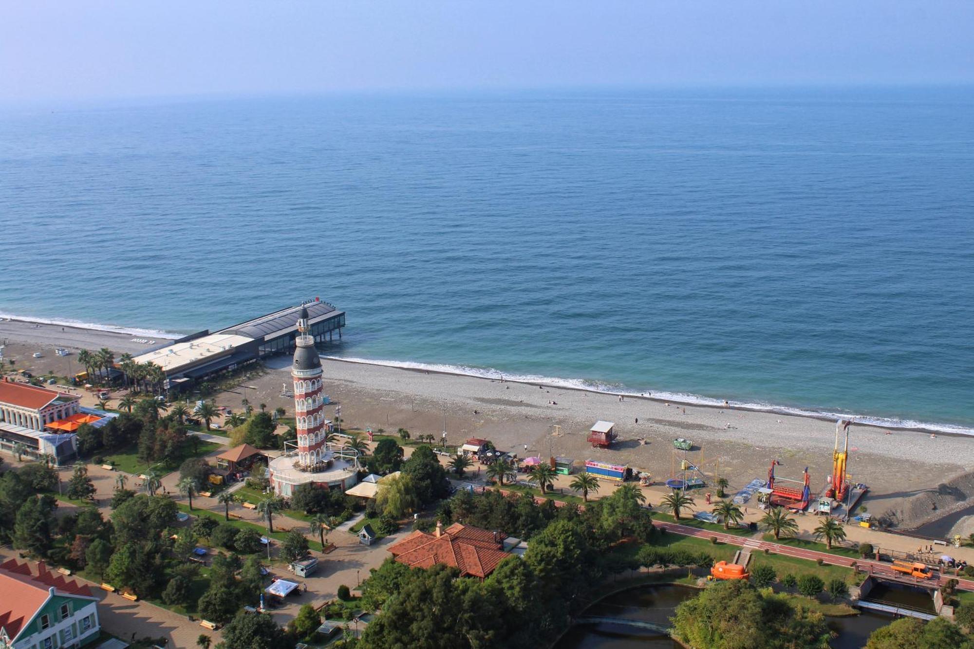 Best Location Apartments In Batoemi Buitenkant foto